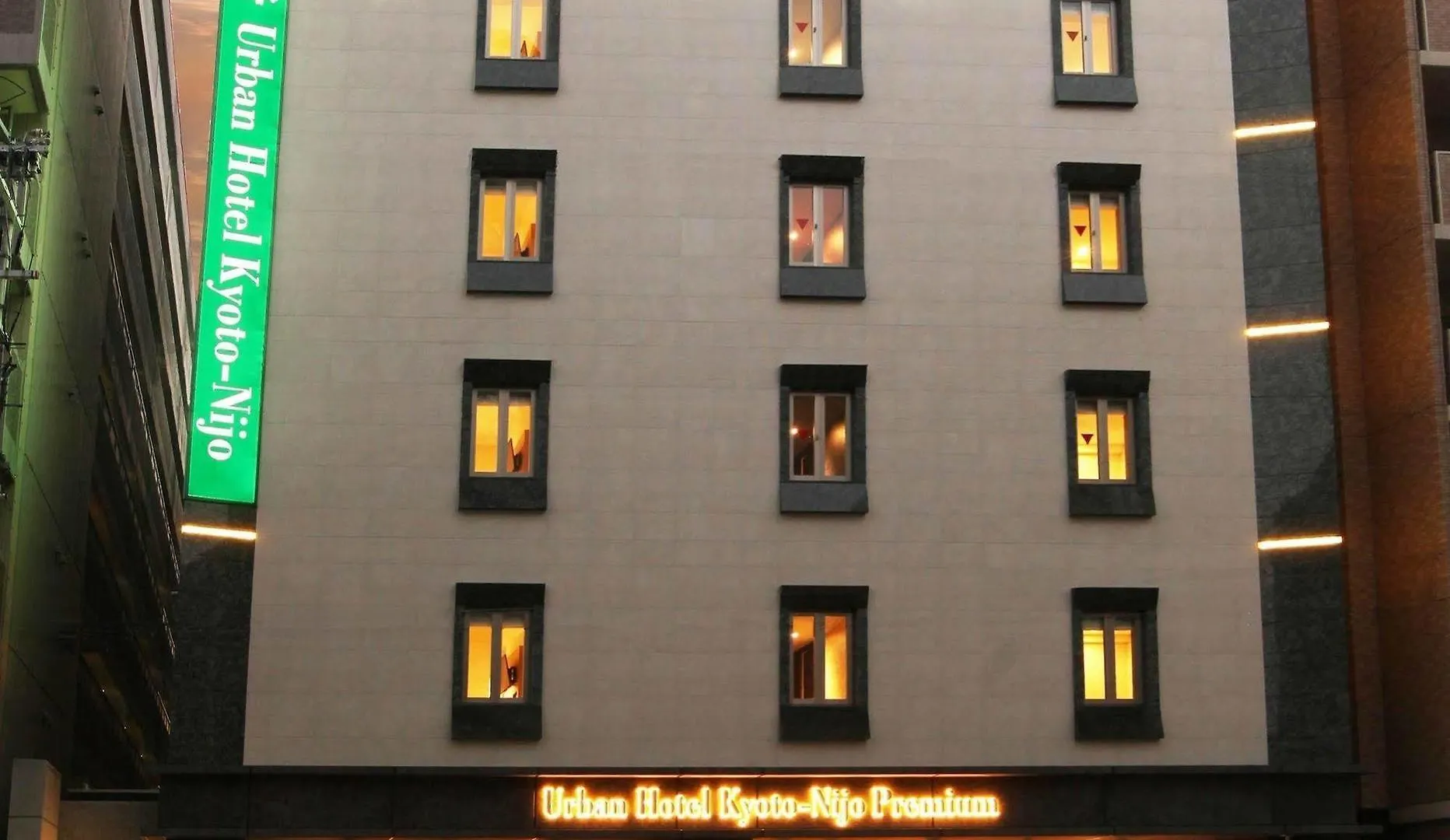 Urban Hotel Kyoto Nijo Premium